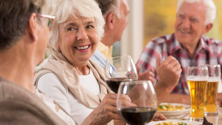 tác dụng của rượu vang đối với tuổi thọ